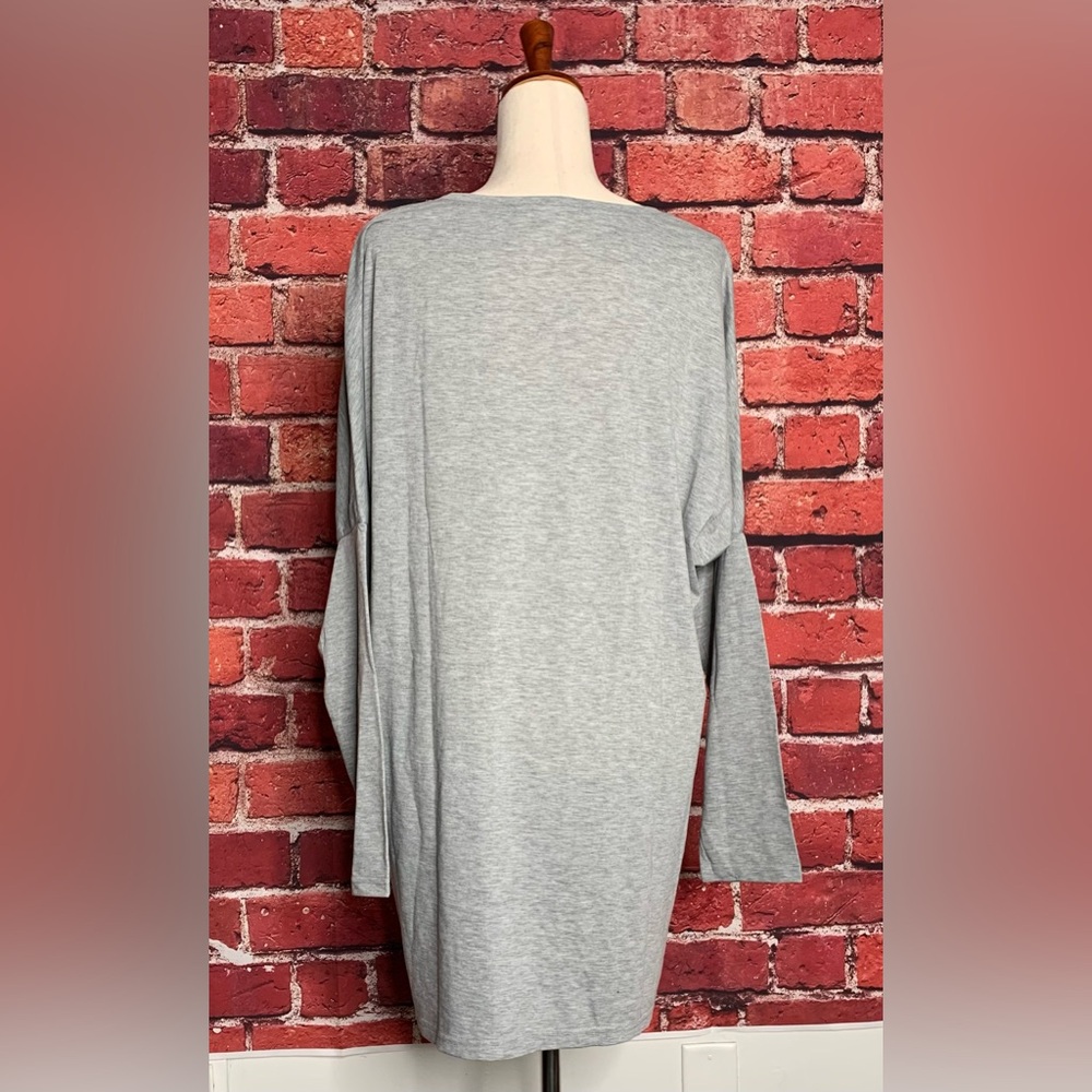 3/$20 NWOT Women’s Gray Christmas Gnome oversized dress or nightshirt - Picture 5 of 5